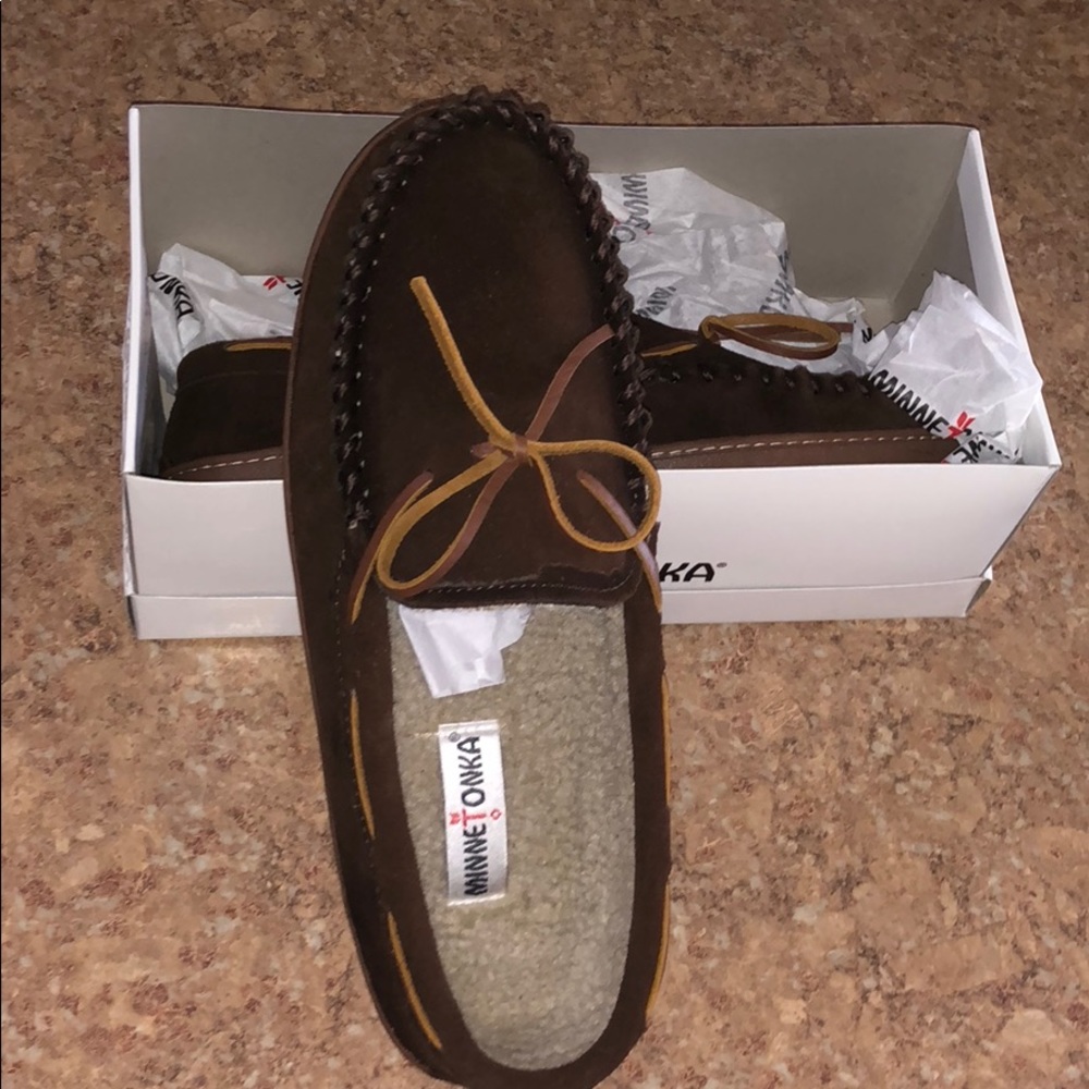 Men’s Minnetonka Slippers